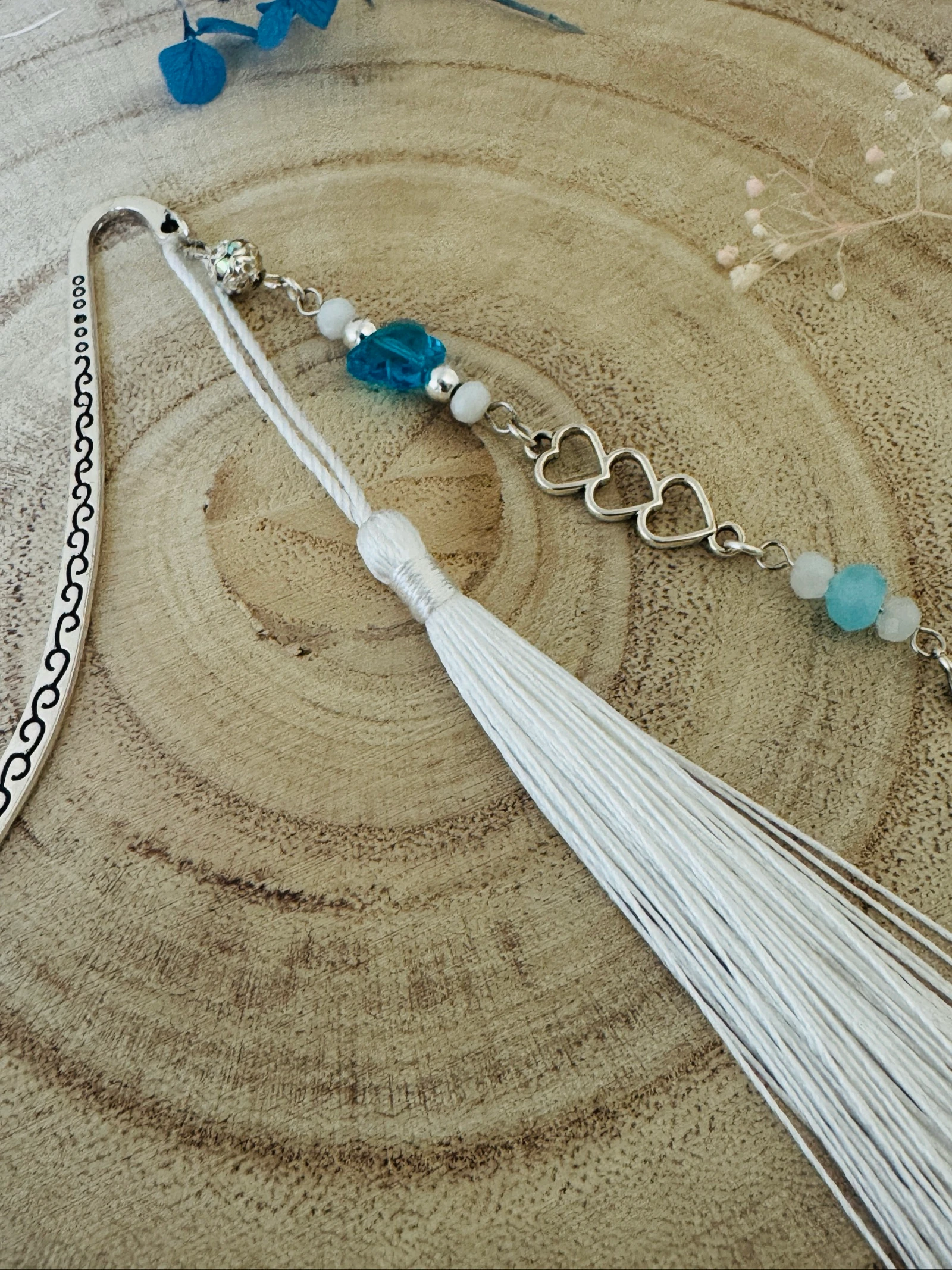 Marque-page fait main blanc & turquoise – photo 3